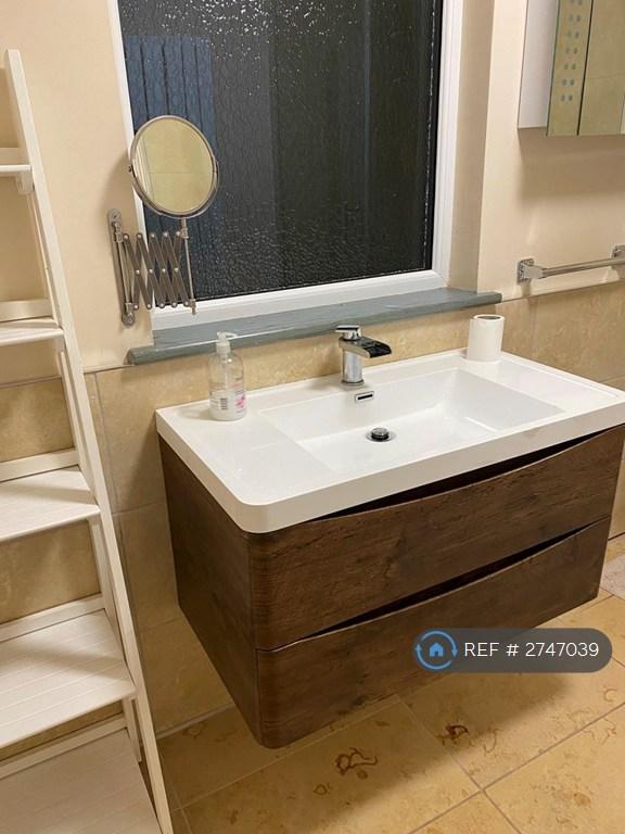 Bathroom 1