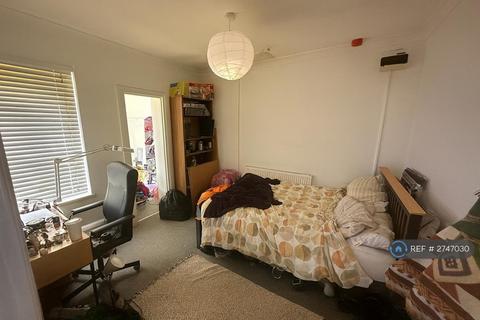 undefined, Monthermer Road, Cardiff, CF24