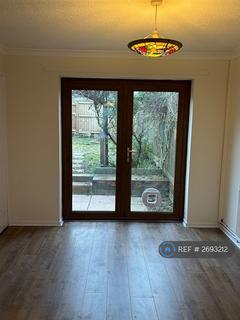 3 bedroom terraced house to rent, Church Park Road, Plymouth, PL6