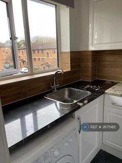 1 bedroom flat to rent, Winston Close, Greenhithe, DA9
