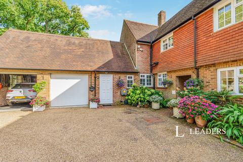 1 bedroom flat to rent, Horsham Road, Rusper, RH12