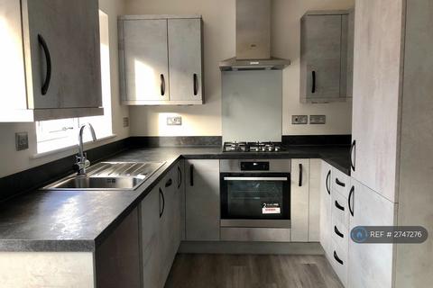 2 bedroom semi-detached house to rent, Hazelwell Avenue, Burton On Trent, DE14