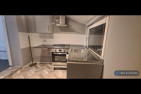 undefined, Edmondstown Road, Tonypandy, CF40