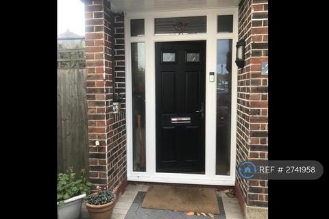 undefined, Kynaston Crescent, Thornton Heath, CR7