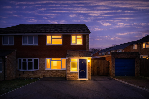 3 bedroom semi-detached house for sale, Plumtree Grove, Gillingham ME7