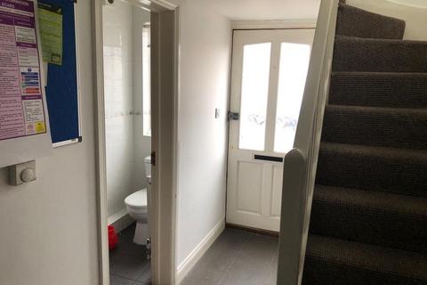 5 bedroom house to rent, Chudleigh Road, Birmingham