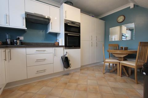 3 bedroom terraced house for sale, Kingsland Gardens, Walmer, CT14