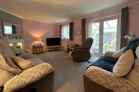 3 bedroom terraced house for sale, Kingsland Gardens, Walmer, CT14