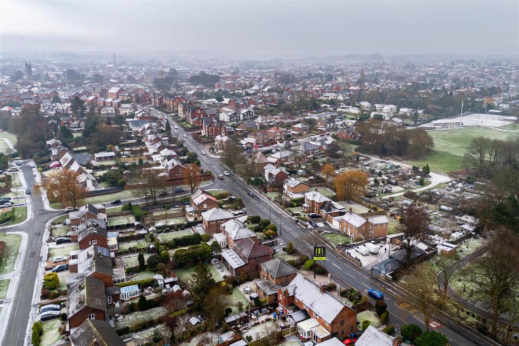 Aerial View - Surroundings