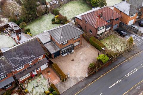 3 bedroom detached house for sale, Southport Road, Chorley