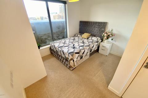 3 bedroom flat share to rent, High Road, Wembley HA9