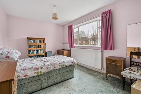 2 bedroom maisonette for sale, Marsh Road, Pinner, HA5