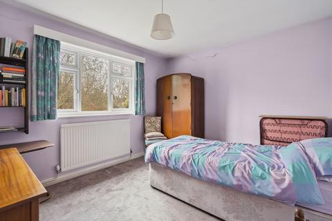 2 bedroom maisonette for sale, Marsh Road, Pinner, HA5