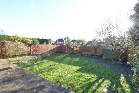 undefined, Longmead, Fleet GU52