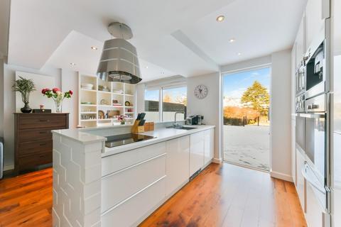 4 bedroom house for sale, Palmersfield road, Banstead