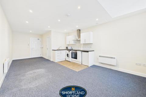 Studio to rent, 2a Holmsdale Road, Coventry CV6