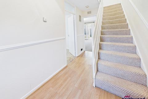 3 bedroom terraced house to rent, Honeysuckle Close, Langney, Eastbourne, BN23