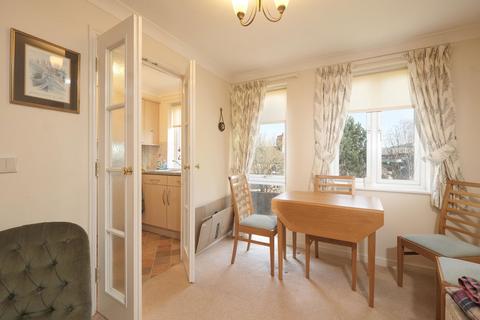 1 bedroom retirement property for sale, Wallace Court, Station Street, Ross-on-wye, Herefordshire, HR9