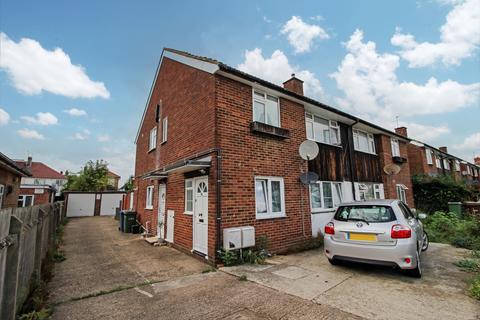 2 bedroom flat to rent, Charlton Road, Harrow, HA3
