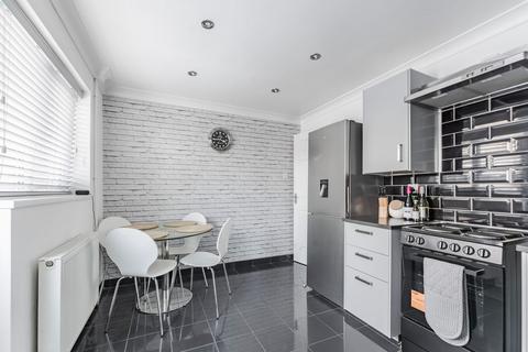 2 bedroom terraced house for sale, Lindley Close, Old Catton