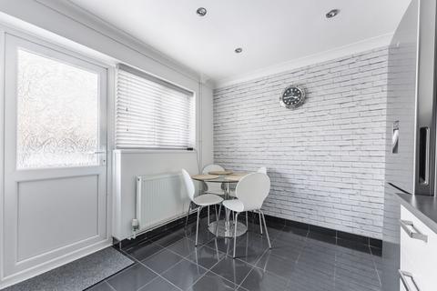 2 bedroom terraced house for sale, Lindley Close, Old Catton
