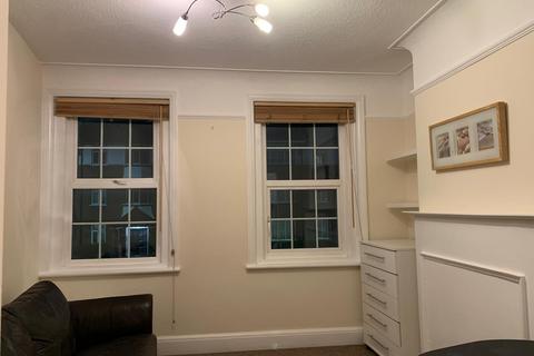 1 bedroom flat to rent, Kenton Road, Harrow HA3