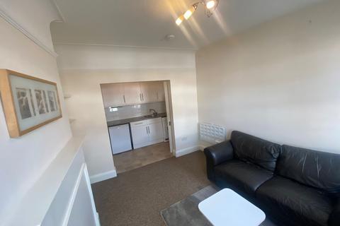 1 bedroom flat to rent, Kenton Road, Harrow HA3