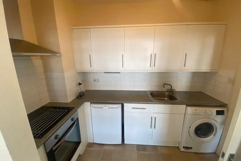 1 bedroom flat to rent, Kenton Road, Harrow HA3