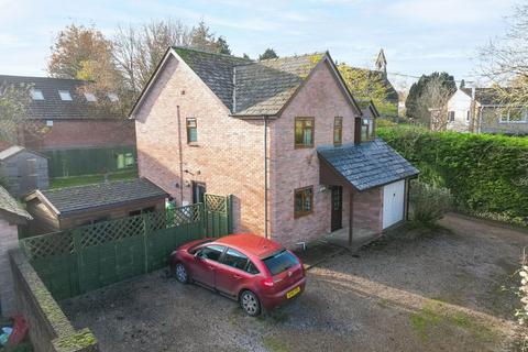 4 bedroom detached house for sale - Llangrove, Ross-on-wye, HR9