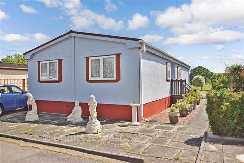 2 bedroom park home for sale, The Causeway, Petersfield, Hampshire