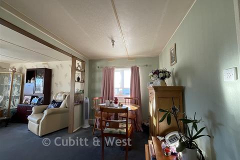 undefined, The Causeway, Petersfield, Hampshire