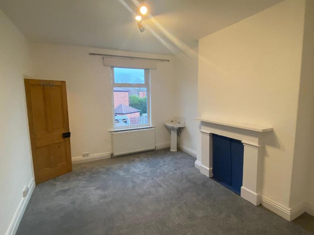 Bedroom 2.jpeg