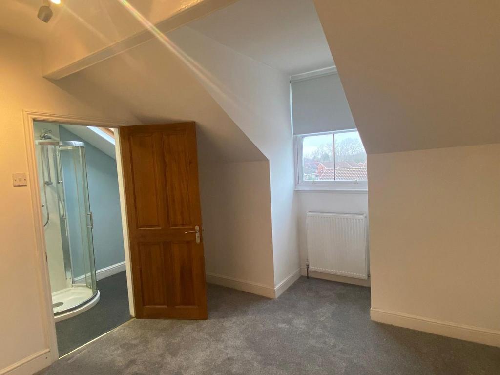 Bedroom 4.jpeg