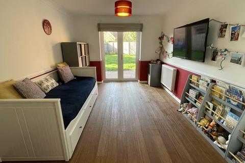 undefined, Chillingham Court, Milton Keynes, MK5