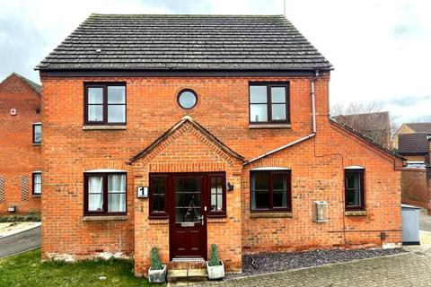 Chillingham Court, Milton Keynes, MK5