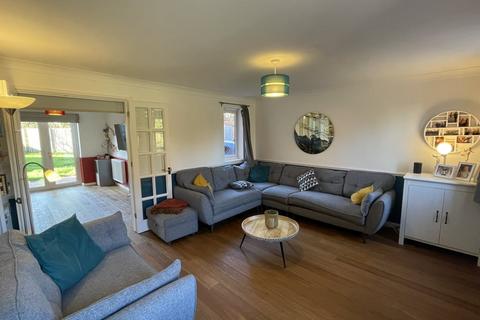 4 bedroom detached house for sale, Chillingham Court, Milton Keynes, MK5