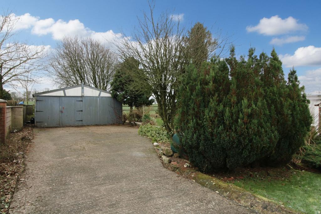 Driveway & Garage