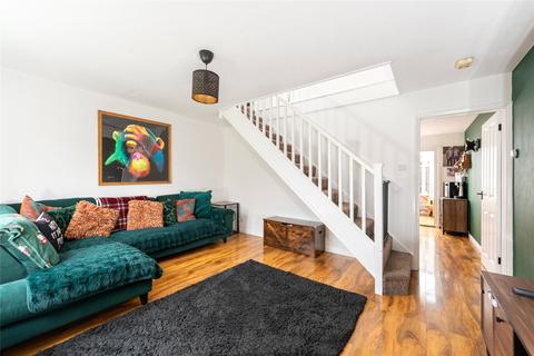 2 bedroom end of terrace house for sale, Friary Gardens, Newport Pagnell, Buckinghamshire, MK16