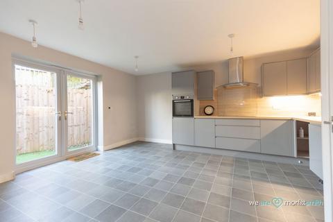 3 bedroom end of terrace house for sale, Stannington Road, Sheffield, S6 5QN