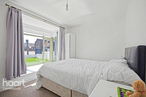 undefined, Cherry Hinton Road, Cambridge