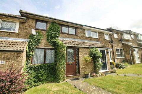 3 bedroom terraced house to rent, Favell Drive, Furzton, Milton Keynes, MK4