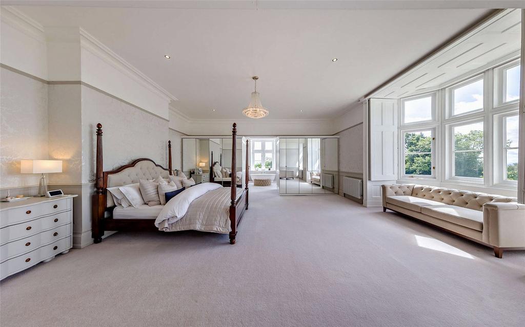 Principal Bedroom
