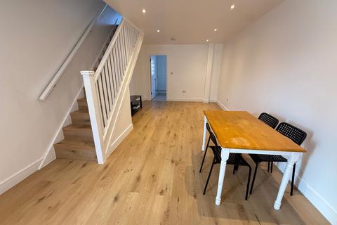 undefined, Leighton Road, Enfield