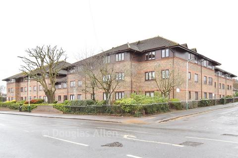 Huskards, Upminster RM14
