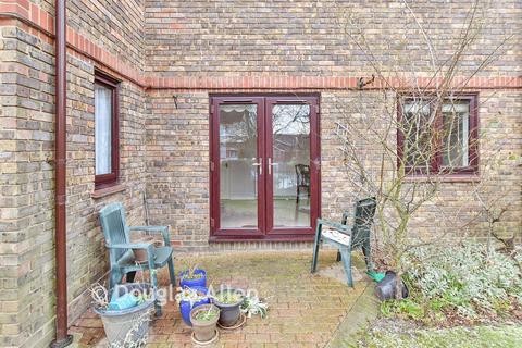 undefined, Huskards, Upminster RM14