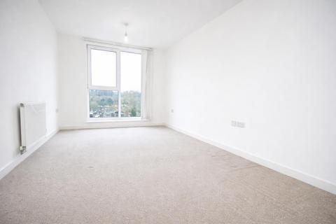 2 bedroom apartment to rent, Midland Road, Hemel Hempstead HP2
