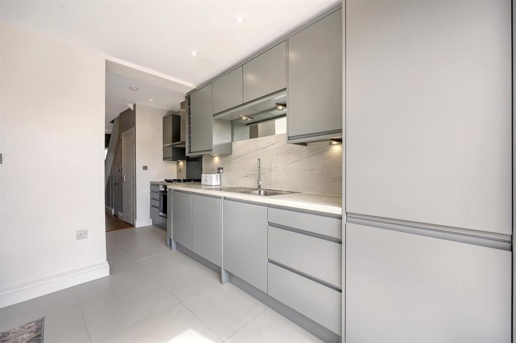 Kitchen/Dining Area