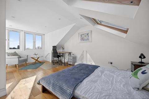 2 bedroom flat to rent, Pember Road, Kensal Rise NW10