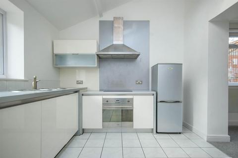 undefined, Wentworth Lodge, Wakefield WF1