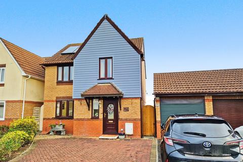 3 bedroom detached house for sale, THE BURROWS, NEWTON, PORTHCAWL, CF36 5AJ